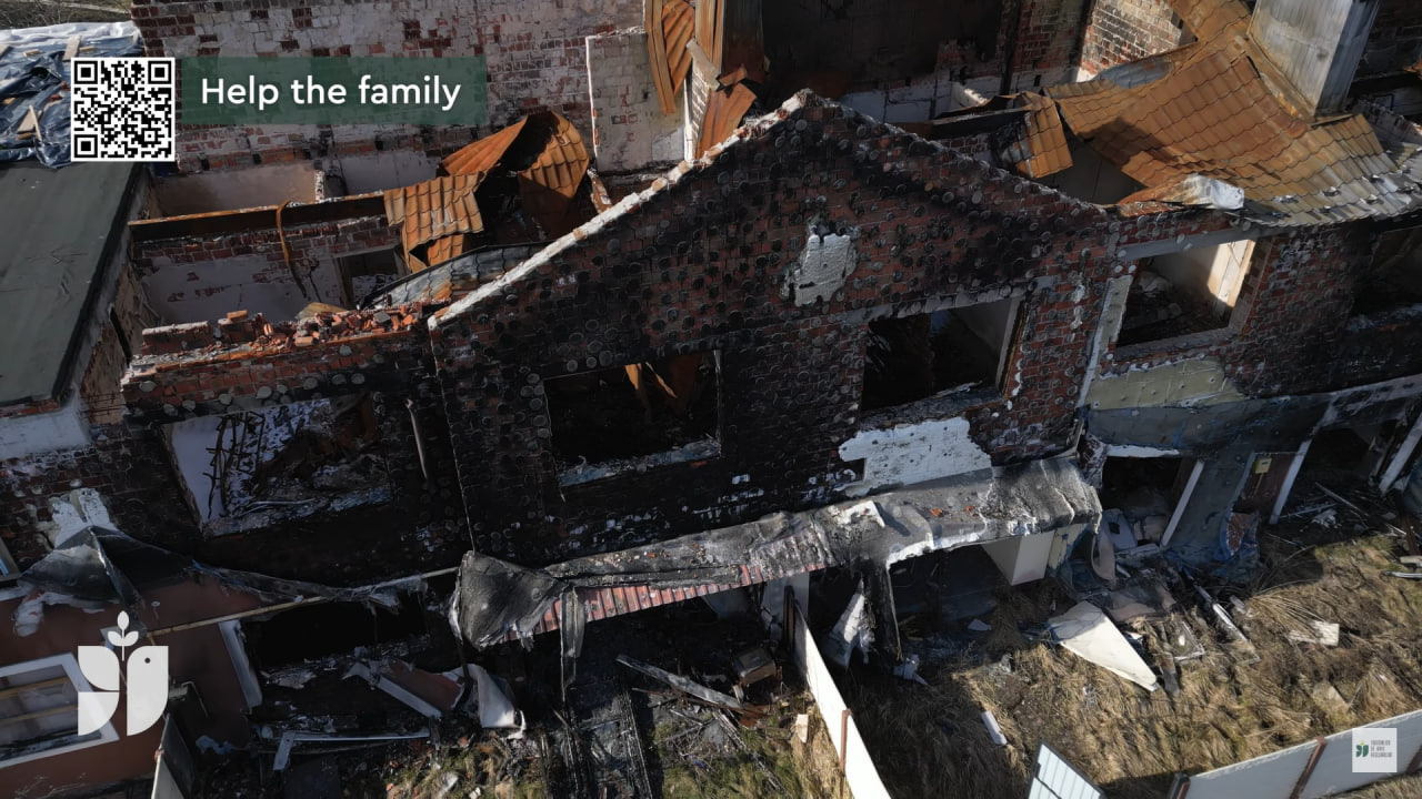 Фонд відновлення Ірпеня розповів історію родини Ачкасових, будинок яких знищив російський снаряд