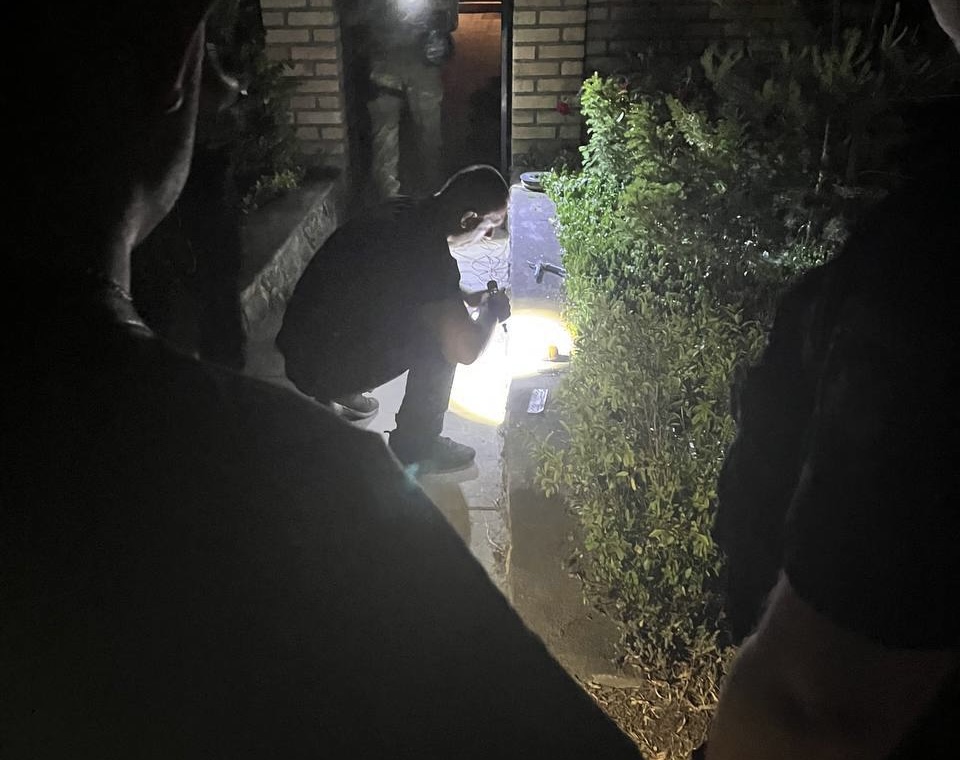 Жителі Гостомеля знайшли гранату на власному подвір’ї — ITV